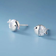 Laden Sie das Bild in den Galerie-Viewer, Zikonia Fisch Ohrstecker aus Silber