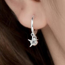 Laden Sie das Bild in den Galerie-Viewer, Muschel-Stern-Perlen Ohrring aus Silber