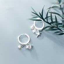 Laden Sie das Bild in den Galerie-Viewer, Muschel-Stern-Perlen Ohrring aus Silber