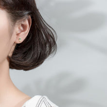 Laden Sie das Bild in den Galerie-Viewer, Ananas Ohrstecker aus Silber