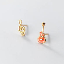 Laden Sie das Bild in den Galerie-Viewer, Gitarren Ohrstecker aus Silber