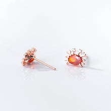 Laden Sie das Bild in den Galerie-Viewer, Krabben Ohrstecker aus Silber