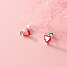Laden Sie das Bild in den Galerie-Viewer, Apfel-Herz Ohrstecker aus Silber