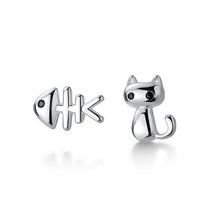 Laden Sie das Bild in den Galerie-Viewer, Katzen-Fischgreten Ohrstecker aus Silber