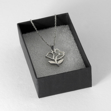 Laden Sie das Bild in den Galerie-Viewer, Blumen Halskette