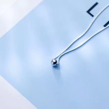 Laden Sie das Bild in den Galerie-Viewer, Kugel Halskette aus Silber