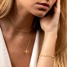 Laden Sie das Bild in den Galerie-Viewer, Bienen Halskette aus Silber