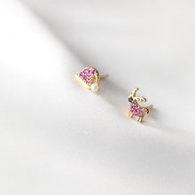 Laden Sie das Bild in den Galerie-Viewer, Rentier-Mützen Ohrstecker aus Silber