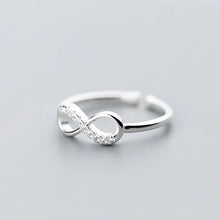 Laden Sie das Bild in den Galerie-Viewer, Unendlichkeits Ring aus Silber