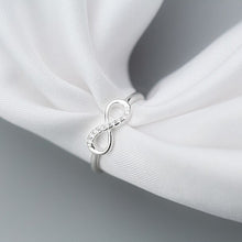 Laden Sie das Bild in den Galerie-Viewer, Unendlichkeits Ring aus Silber