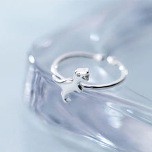 Laden Sie das Bild in den Galerie-Viewer, Dinosaurier Ring aus Silber