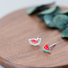 Laden Sie das Bild in den Galerie-Viewer, Wassermelonen Ohrstecker aus Silber