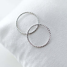 Laden Sie das Bild in den Galerie-Viewer, Feiner Silber Ring