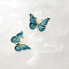 Laden Sie das Bild in den Galerie-Viewer, Schmetterling Ohrstecker aus Silber