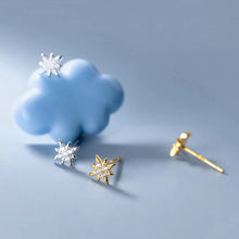 Laden Sie das Bild in den Galerie-Viewer, Stern Ohrstecker aus Silber