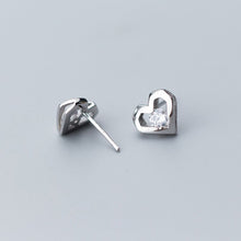 Laden Sie das Bild in den Galerie-Viewer, Geo-Herz Ohrstecker aus Silber