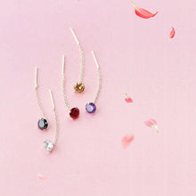 Laden Sie das Bild in den Galerie-Viewer, Kristall Ohrringe aus Silber