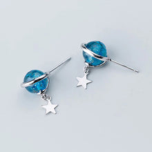 Laden Sie das Bild in den Galerie-Viewer, Planeten Ohrstecker aus Silber