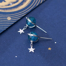 Laden Sie das Bild in den Galerie-Viewer, Planeten Ohrstecker aus Silber