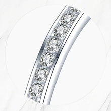 Laden Sie das Bild in den Galerie-Viewer, Zirkonia Band Ring aus Silber