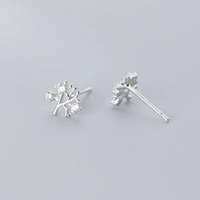 Laden Sie das Bild in den Galerie-Viewer, Baum Ohrstecker aus Silber