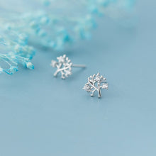 Laden Sie das Bild in den Galerie-Viewer, Baum Ohrstecker aus Silber