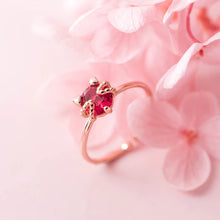 Laden Sie das Bild in den Galerie-Viewer, Roter Katzen Ring aus Silber