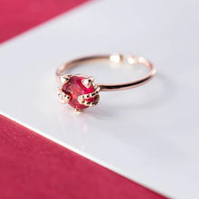Laden Sie das Bild in den Galerie-Viewer, Roter Katzen Ring aus Silber