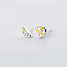 Laden Sie das Bild in den Galerie-Viewer, Zitronen Ohrstecker aus Silber