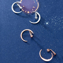 Laden Sie das Bild in den Galerie-Viewer, Mond Ohrstecker aus Silber