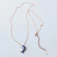 Laden Sie das Bild in den Galerie-Viewer, Delfin Halskette aus Silber