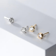 Laden Sie das Bild in den Galerie-Viewer, Hexagon Ohrstecker aus Silber