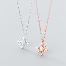 Laden Sie das Bild in den Galerie-Viewer, Scheeflocken Perlen Halskette