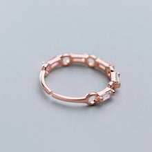 Laden Sie das Bild in den Galerie-Viewer, Geometrischer Ring aus Silber