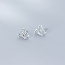 Laden Sie das Bild in den Galerie-Viewer, Dreifach Ring Ohrstecker aus Silber