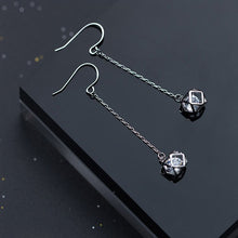 Laden Sie das Bild in den Galerie-Viewer, Geometrische Kristall Ohrringe aus Silber