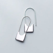Laden Sie das Bild in den Galerie-Viewer, Vorhängeschloss Ohrringe aus Silber