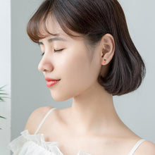 Laden Sie das Bild in den Galerie-Viewer, Karotten Ohrstecker aus Silber