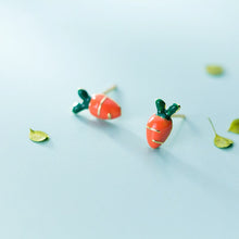 Laden Sie das Bild in den Galerie-Viewer, Karotten Ohrstecker aus Silber