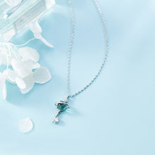 Laden Sie das Bild in den Galerie-Viewer, Planeten-Schlüssel Halskette aus Silber