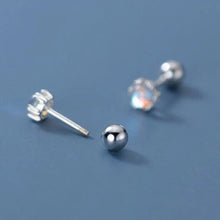 Laden Sie das Bild in den Galerie-Viewer, Perlen Ohrstecker aus Silber