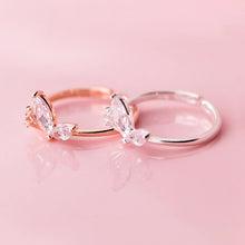 Laden Sie das Bild in den Galerie-Viewer, Zirkonia Schmetterling Ring aus Silber