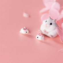 Laden Sie das Bild in den Galerie-Viewer, Hasen Ohrstecker aus Silber
