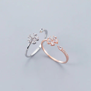 Zirkonia Blumen Ring aus Silber