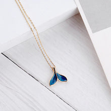 Load image into Gallery viewer, Mermaid Fin Necklace
