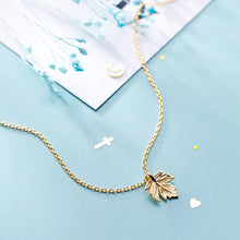 Laden Sie das Bild in den Galerie-Viewer, Ahorn Blatt Halskette aus Silber
