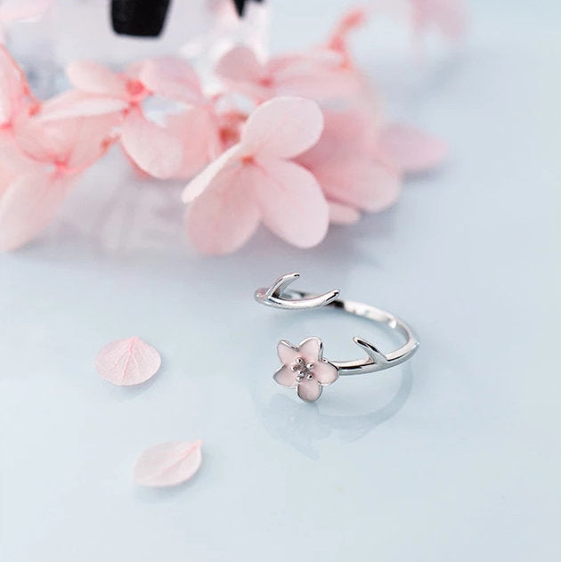 Roser Blumen Ring aus Silber