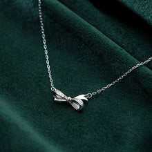 Load image into Gallery viewer, Silver Ribbon Necklace
