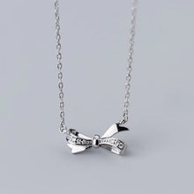 Load image into Gallery viewer, Silver Ribbon Necklace
